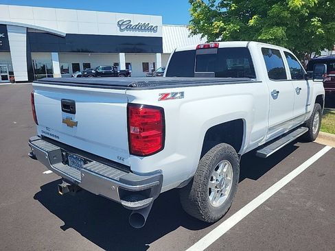 Used 2015 Chevrolet Silverado 3500 LTZ w/ Duramax Plus Package AWD/4WD image 4
