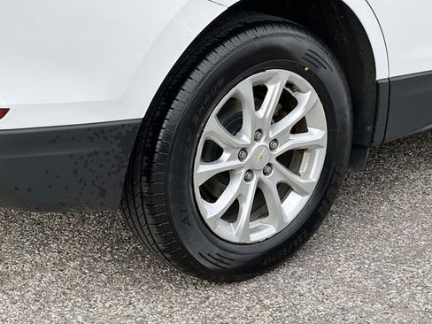 Used 2018 Chevrolet Equinox LT image 30