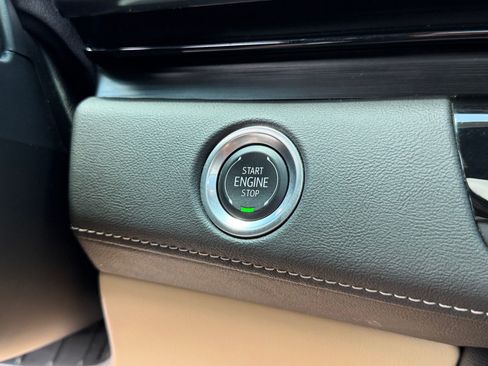 Used 2024 Cadillac Escalade Premium Luxury w/ Performance Package AWD/4WD image 15