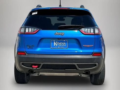 Used 2020 Jeep Cherokee Trailhawk w/ Cold Weather Group AWD/4WD image 5