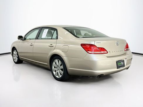 Used 2006 Toyota Avalon XLS FWD image 5