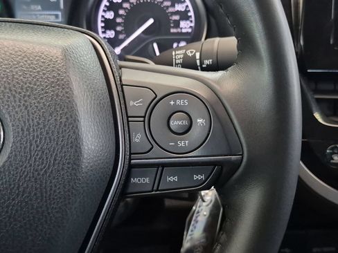 Used 2024 Toyota Camry SE FWD image 14