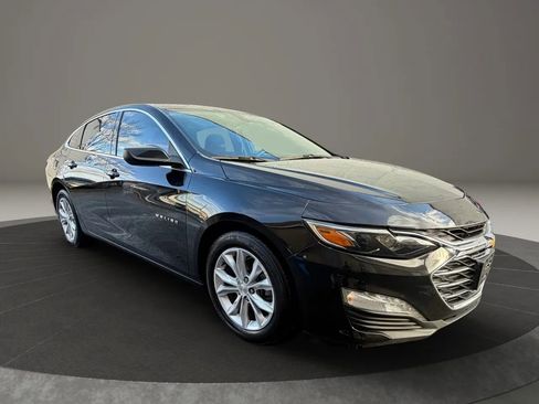 Used 2022 Chevrolet Malibu LT image 3
