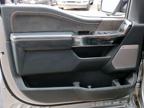 Used 2021 Ford F150 Platinum w/ Tow Technology Package image 17