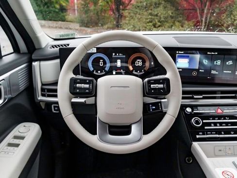 New 2026 Hyundai Santa Fe SE image 22