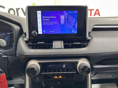 Used 2025 Toyota RAV4 LE image 29