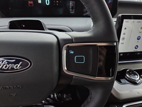 New 2026 Ford Expedition Active RWD image 20