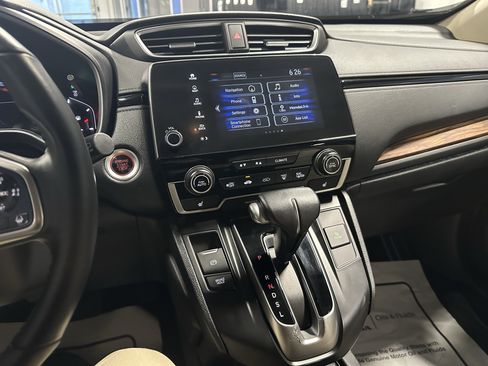 Used 2019 Honda CR-V Touring image 14