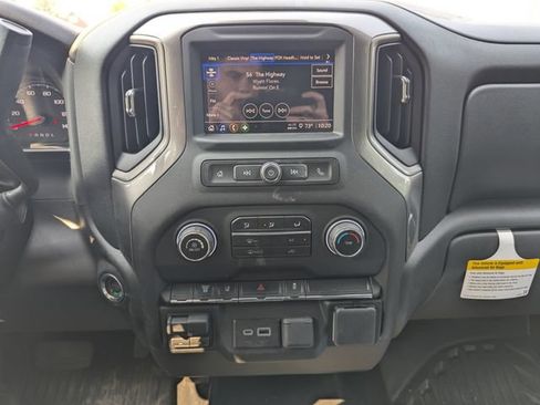 Used 2025 Chevrolet Silverado 3500 W/T w/ WT Convenience Package AWD/4WD image 4