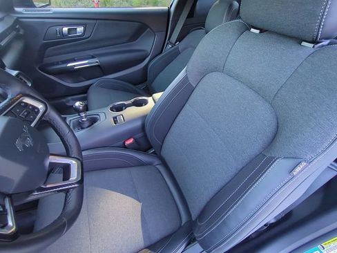Used 2025 Ford Mustang GT RWD image 27
