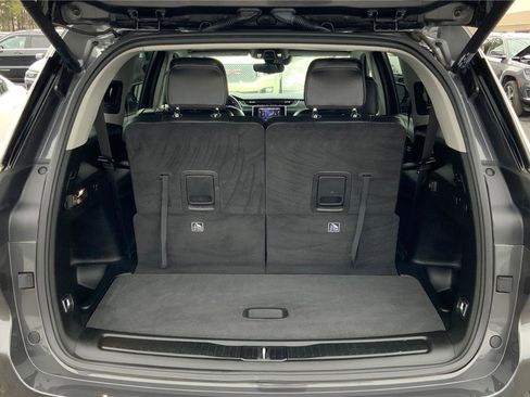 Used 2022 Jeep Grand Cherokee L Limited image 12