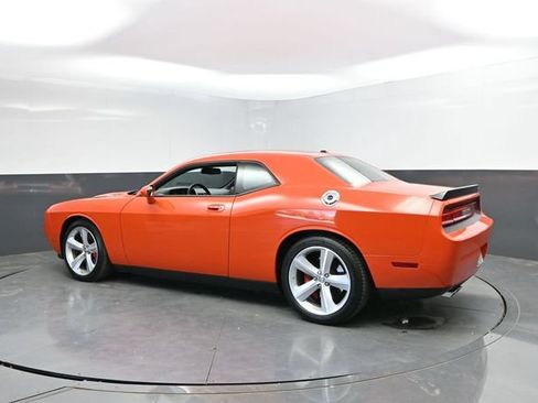 Used 2008 Dodge Challenger SRT8 RWD image 10