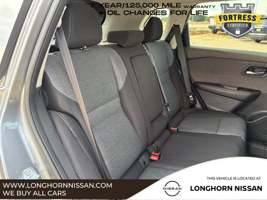 Used 2021 Nissan Rogue SV FWD image 24