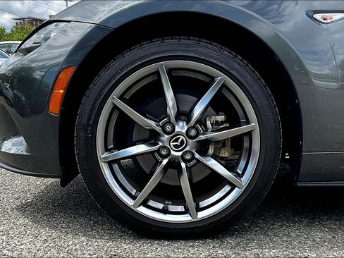 Used 2021 MAZDA MX-5 Miata RF Grand Touring image 8
