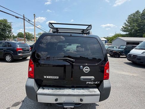 Used 2015 Nissan Xterra PRO-4X AWD/4WD image 5