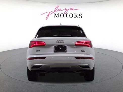 Used 2018 Audi Q5 2.0T Premium Plus w/ Premium Plus Package AWD/4WD image 6