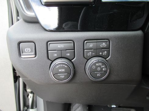 New 2026 Chevrolet Silverado 1500 RST w/ Safety Package AWD/4WD image 20