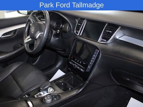 Used 2020 INFINITI QX50 Luxe w/ Navigation Package AWD/4WD image 25