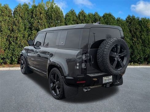 Used 2023 Land Rover Defender 110 Carpathian Edition image 6