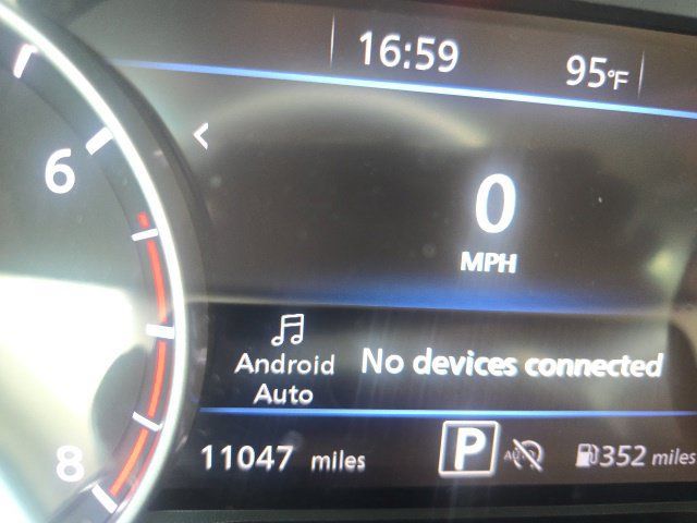 Used 2024 Nissan Sentra SR FWD image 11