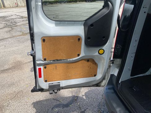Used 2015 Ford Transit Connect XLT FWD image 18