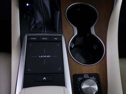 Used 2022 Lexus RX 450h AWD w/ Premium Package image 17