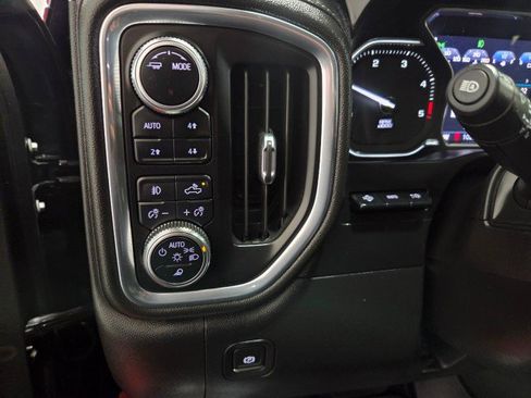 Used 2022 GMC Sierra 2500 Denali w/ Denali Black Diamond Edition image 45