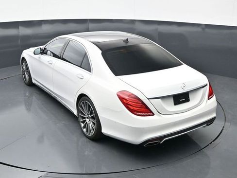 Used 2017 Mercedes-Benz S 550 Sedan image 36