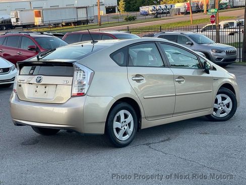 Used 2010 Toyota Prius Five image 8