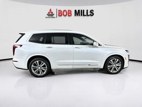 Used 2020 Cadillac XT6 Premium Luxury FWD image 8