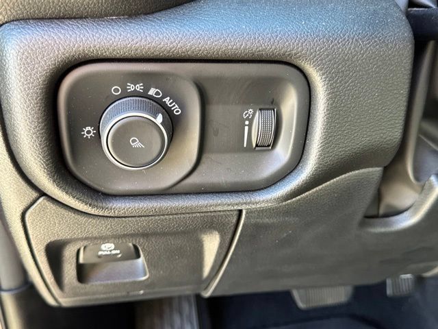 Used 2025 RAM 1500 Tradesman AWD/4WD image 20