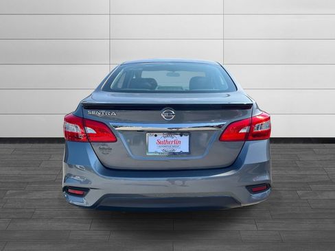 Used 2018 Nissan Sentra S w/ S Midnight Style Package FWD image 4