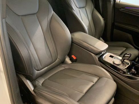 Used 2023 BMW X4 xDrive30i w/ M Sport Package AWD/4WD image 68