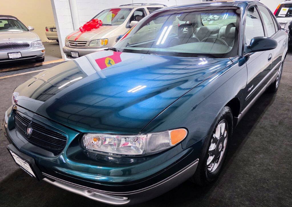 Used 2000 Buick Regal GS w/ GSE Pkg FWD image 6