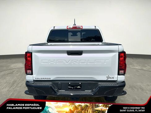 Used 2025 Chevrolet Colorado W/T RWD image 5