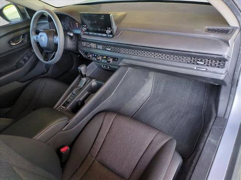 Used 2024 Honda Accord EX image 21