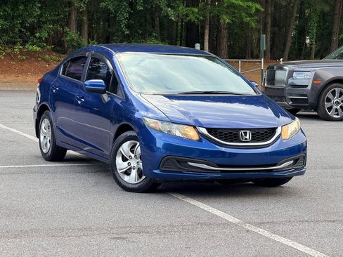 Used 2015 Honda Civic LX image 3