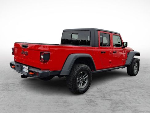 Certified 2026 Jeep Gladiator Mojave AWD/4WD image 5
