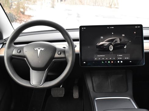 Used 2022 Tesla Model 3 Long Range image 25