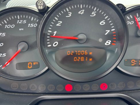 Used 2003 Porsche Boxster RWD image 18