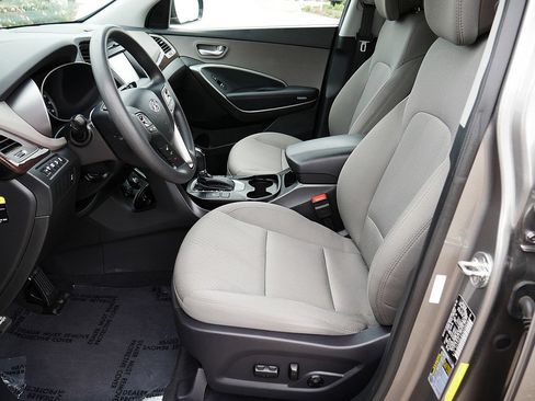 Used 2018 Hyundai Santa Fe Sport w/ 2.4L Value Package 02 AWD/4WD image 10