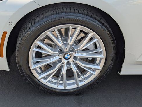 Certified 2024 BMW 330i Sedan w/ Convenience Package RWD image 27