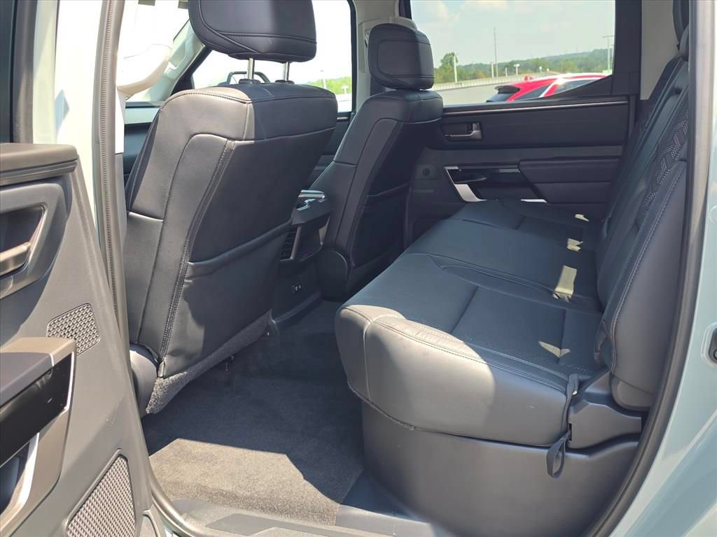Used 2024 Toyota Tundra Limited AWD/4WD image 12