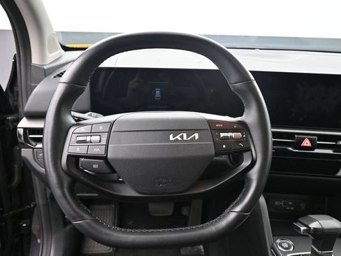 Used 2026 Kia Sportage LX FWD image 23