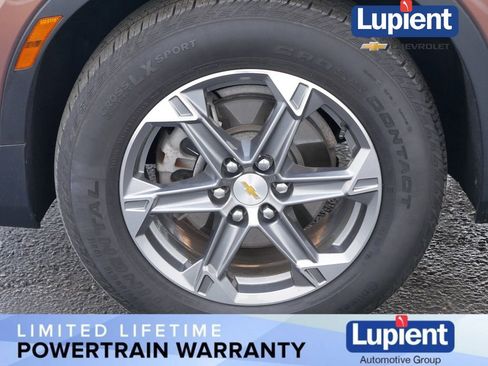 Used 2024 Chevrolet Blazer LT w/ Convenience Package image 14