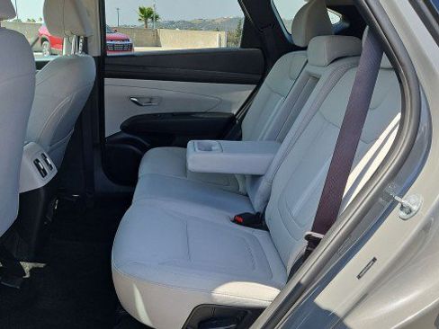 Used 2025 Hyundai Tucson SEL FWD image 24