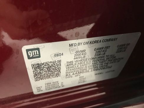 Used 2024 Buick Encore GX Avenir AWD/4WD image 31