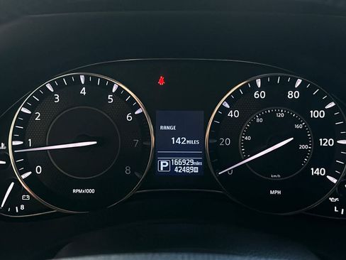Used 2019 Nissan Armada SL w/ Premium Package RWD image 27
