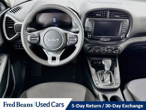 Used 2024 Kia Soul LX w/ Option Group 015 FWD image 27
