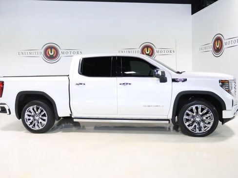 Used 2022 GMC Sierra 1500 Denali w/ Denali Reserve Package image 47